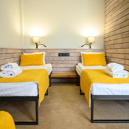 Space Apart Hotel Lutsk Bagian luar foto